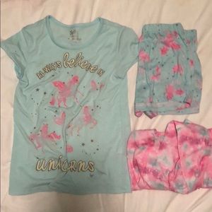 Unicorn glow in the dark pjs